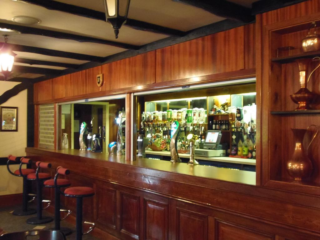 Lakeside Continental Hotel Camberley Luaran gambar