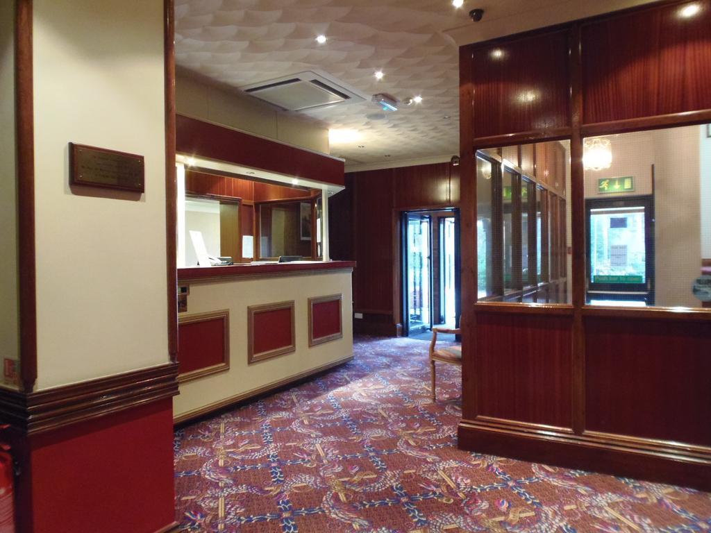 Lakeside Continental Hotel Camberley Luaran gambar